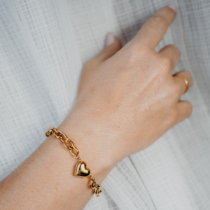 Zoe heart pendant bracelet